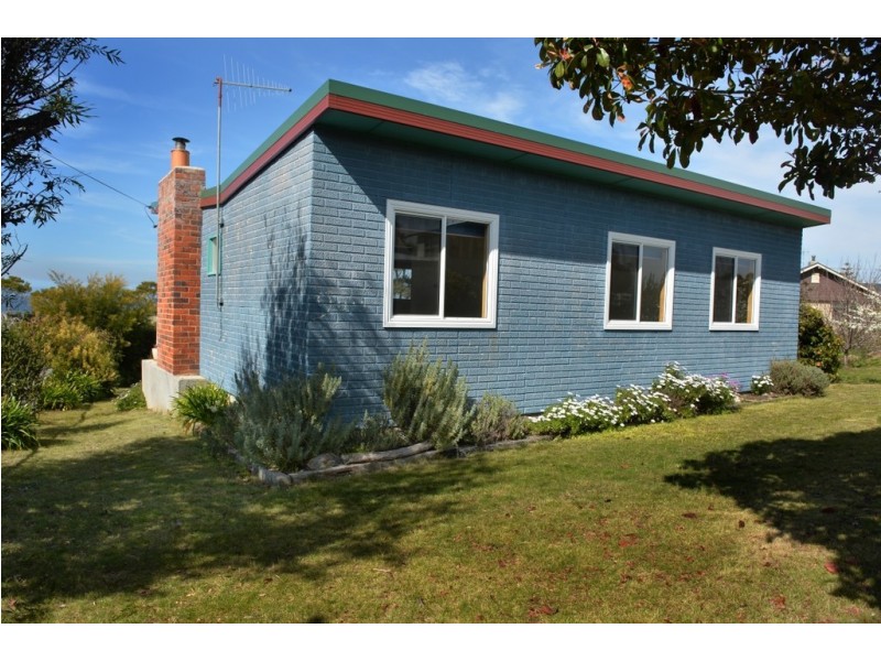 19 Pringle Street, Scamander TAS 7215