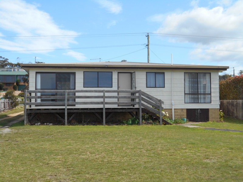 93 Scamander Avenue, Scamander TAS 7215