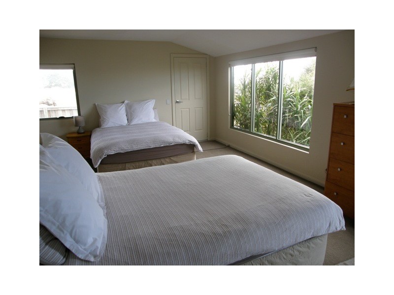 2 Lagoon Esplanade, Scamander TAS 7215