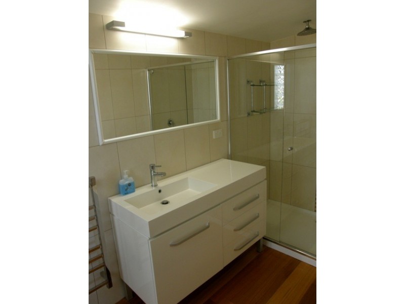 2 Lagoon Esplanade, Scamander TAS 7215