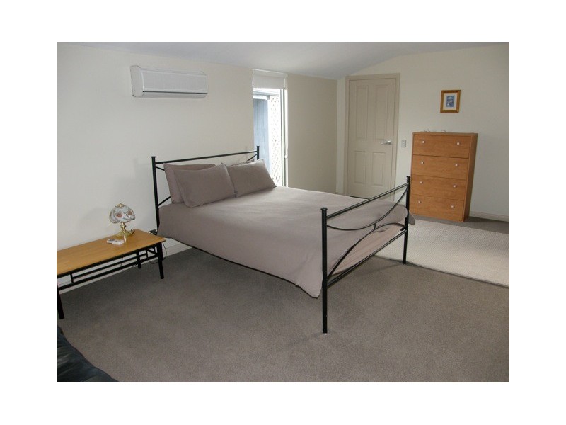 2 Lagoon Esplanade, Scamander TAS 7215
