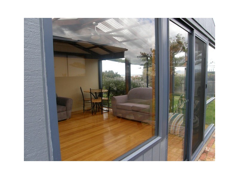 2 Lagoon Esplanade, Scamander TAS 7215