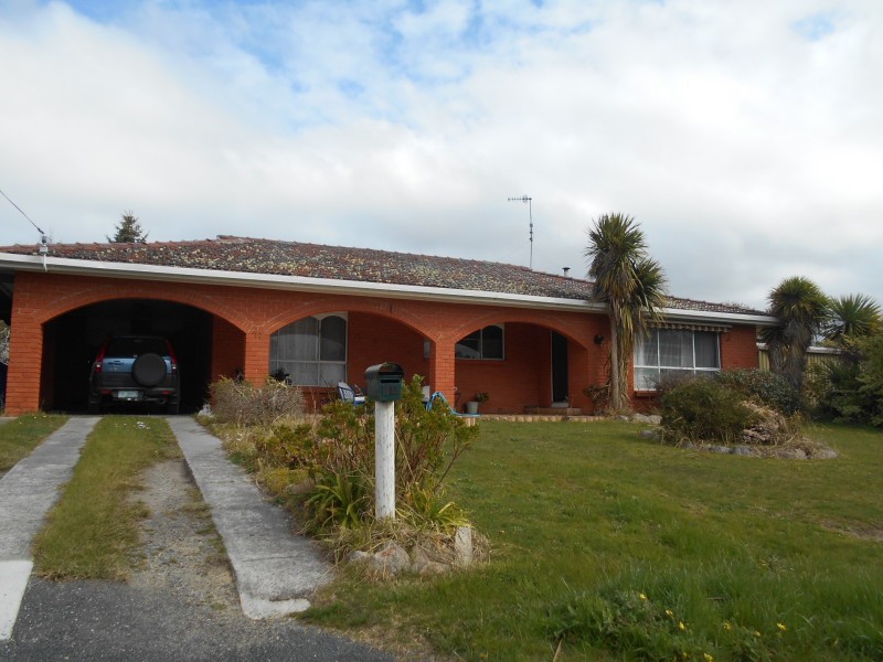 10 Tasman Highway, St Helens TAS 7216