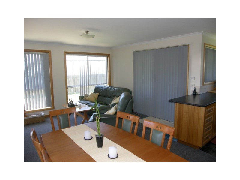 2/7 Heather Place, St Helens TAS 7216
