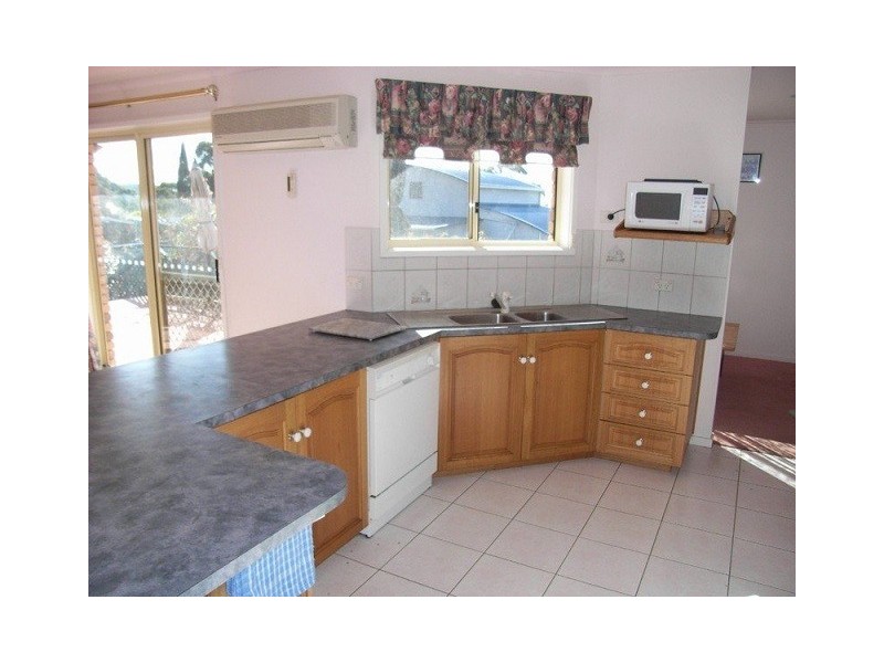 25 Pacific Drive, Binalong Bay TAS 7216