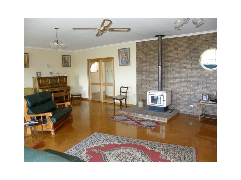 28 Steel Street, Scamander TAS 7215