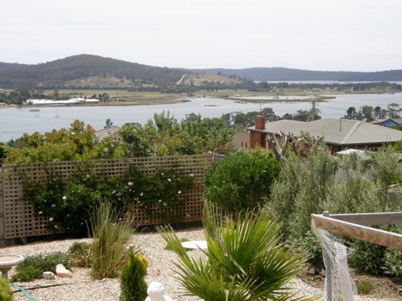 3 Cobrooga Drive, St Helens TAS 7216