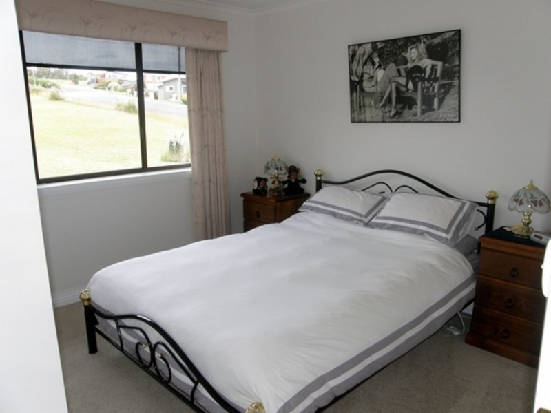 3 Cobrooga Drive, St Helens TAS 7216