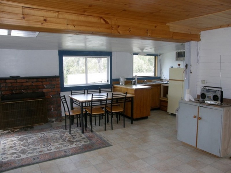 2 Boronia Street, Ansons Bay TAS 7216