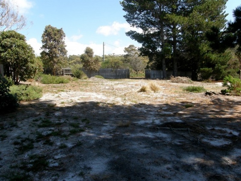 64 Lyall Road, Binalong Bay TAS 7216