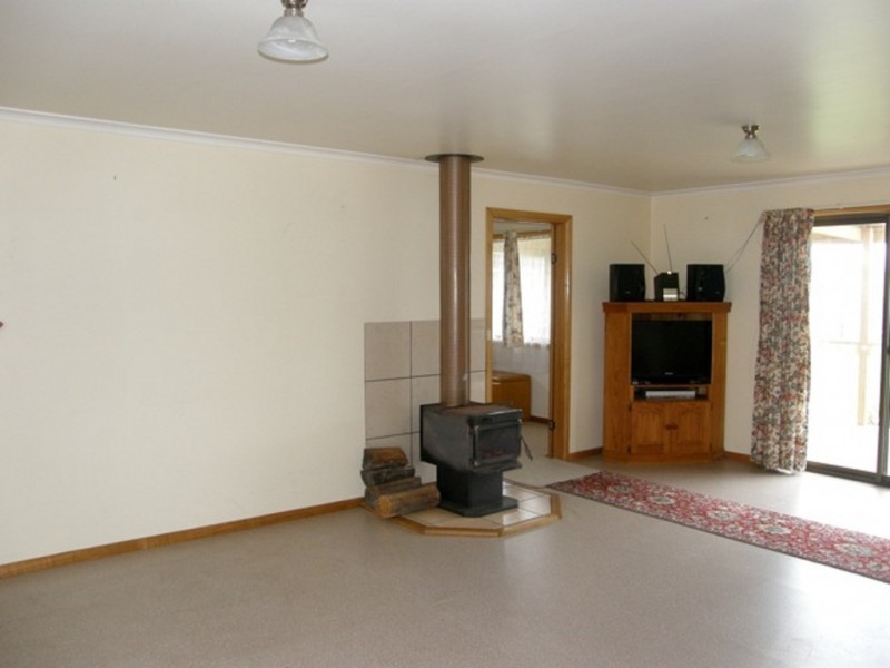 25 Franks Street, Falmouth TAS 7215