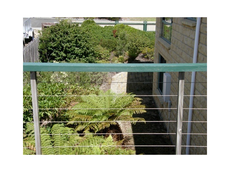 14 Douglas Court, St Helens TAS 7216