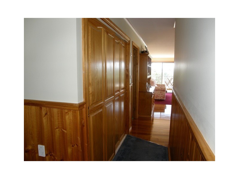 14 Douglas Court, St Helens TAS 7216