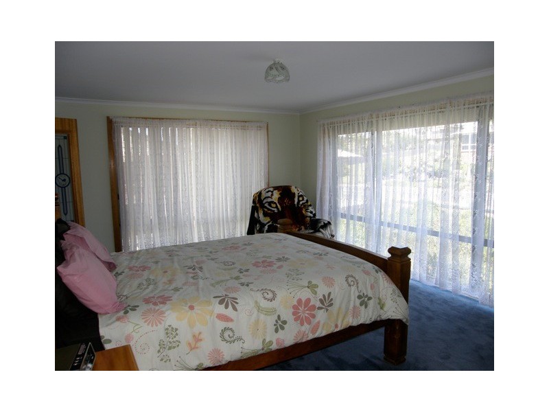 14 Douglas Court, St Helens TAS 7216