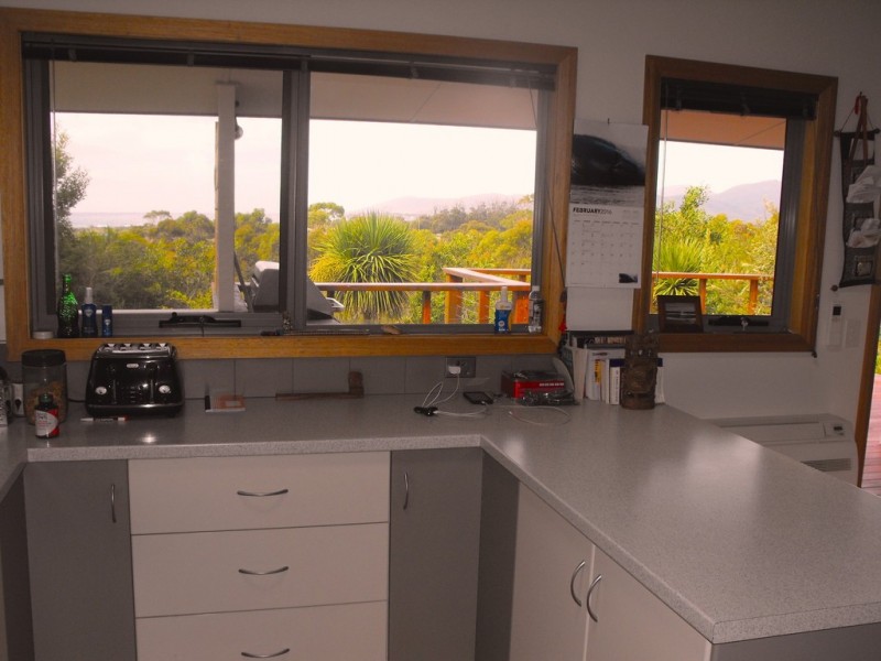 2 Pelican Court, Scamander TAS 7215