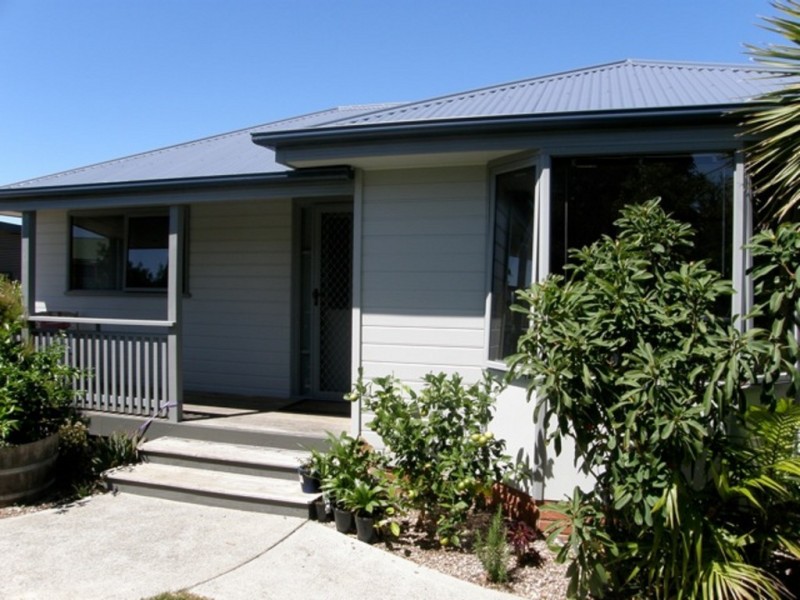 2 Pelican Court, Scamander TAS 7215