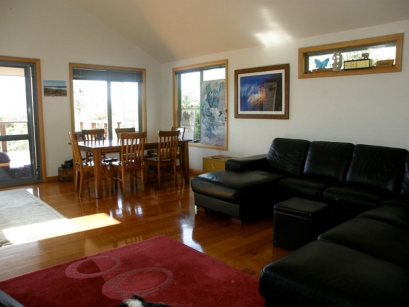 2 Pelican Court, Scamander TAS 7215