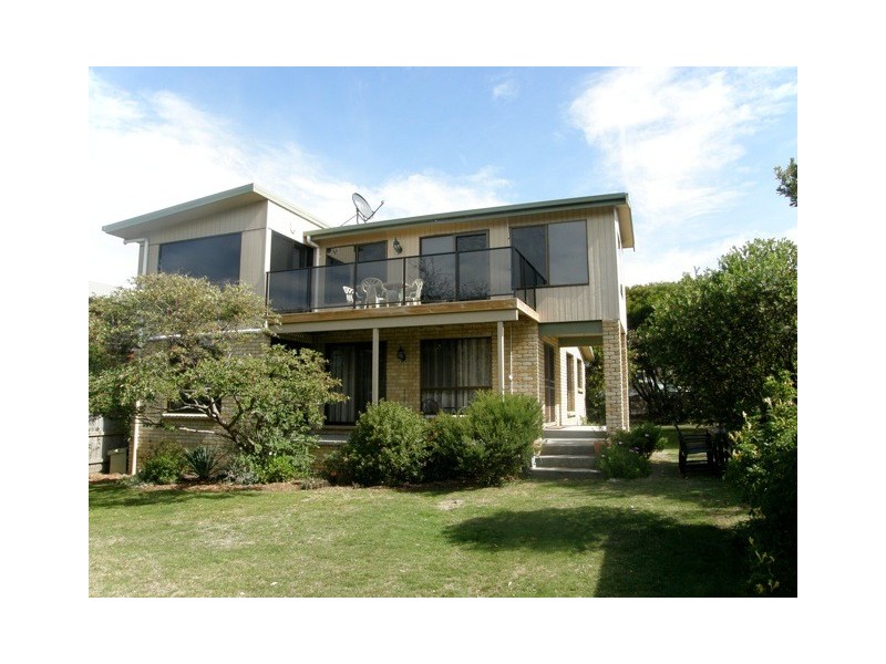 88 Tasman Highway, Beaumaris TAS 7215