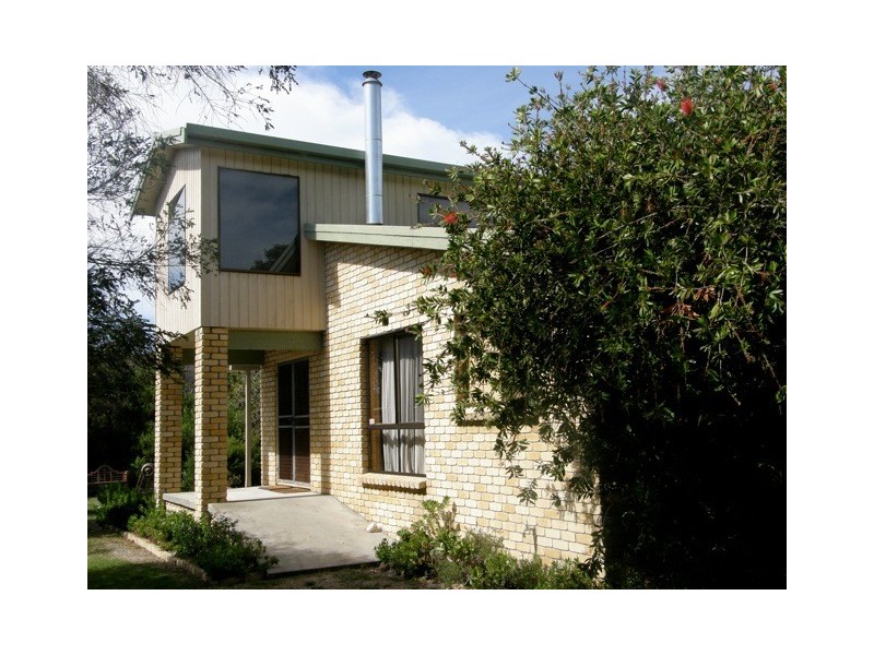 88 Tasman Highway, Beaumaris TAS 7215