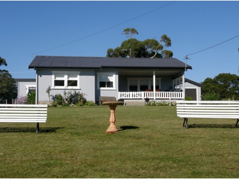 12 Parkside Avenue, St Helens TAS 7216