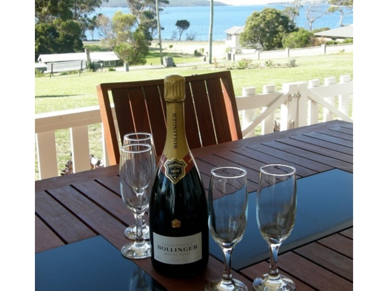 12 Parkside Avenue, St Helens TAS 7216