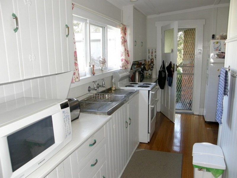 12 Parkside Avenue, St Helens TAS 7216