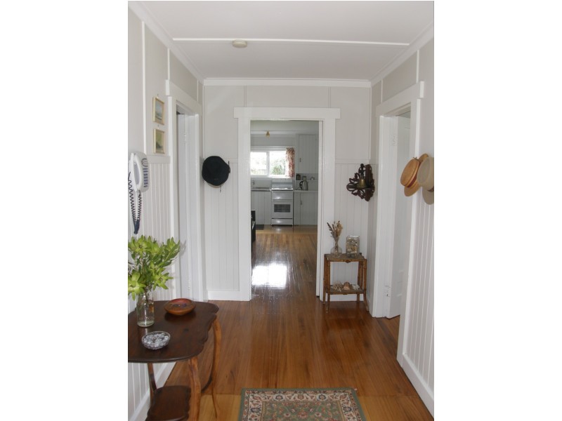 12 Parkside Avenue, St Helens TAS 7216