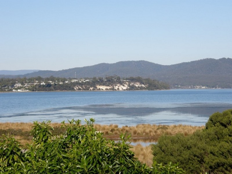 8 Kiama Parade, Akaroa TAS 7216