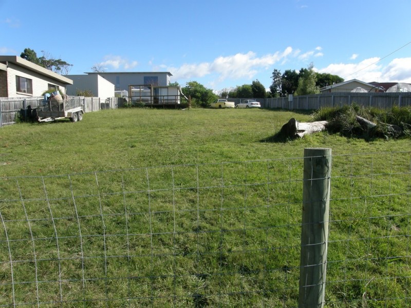 19 Felmingham Street, Binalong Bay TAS 7216