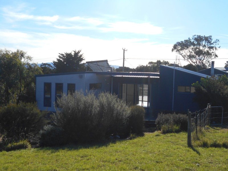 20 Franks Street, Falmouth TAS 7215