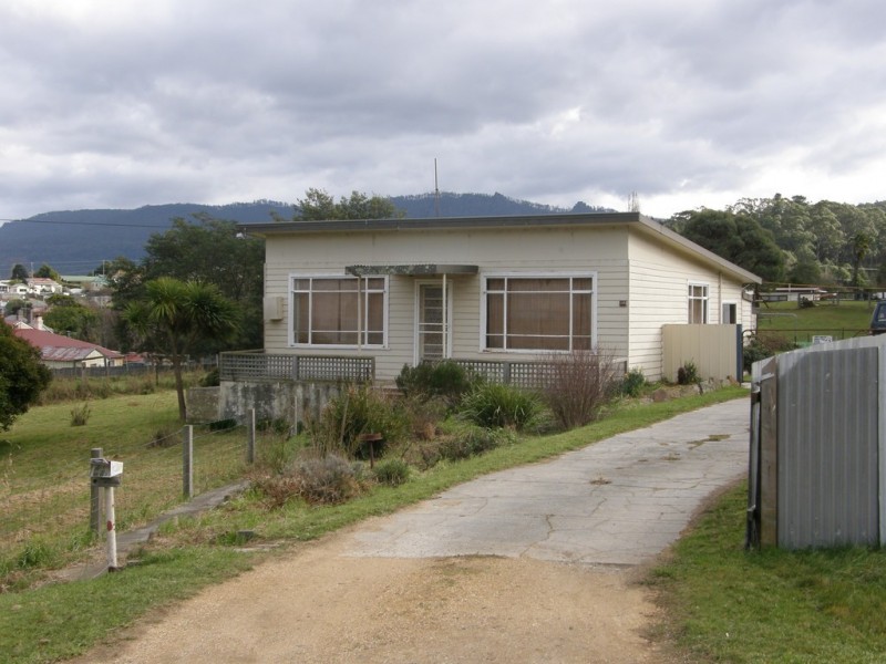10 Newman Street, St Marys TAS 7215