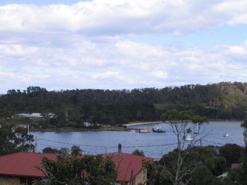 18 Edward Street, Nubeena TAS 7184