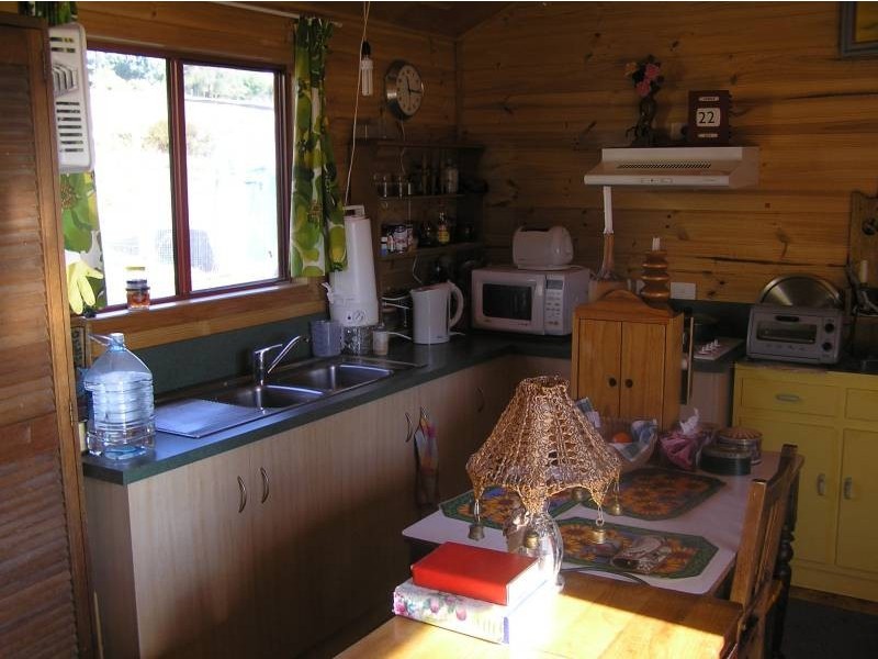 311 Gwandalan Road, Sloping Main TAS 7186