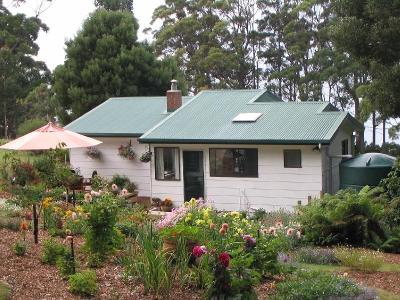 339 Pirates Bay Drive, Eaglehawk Neck TAS 7179