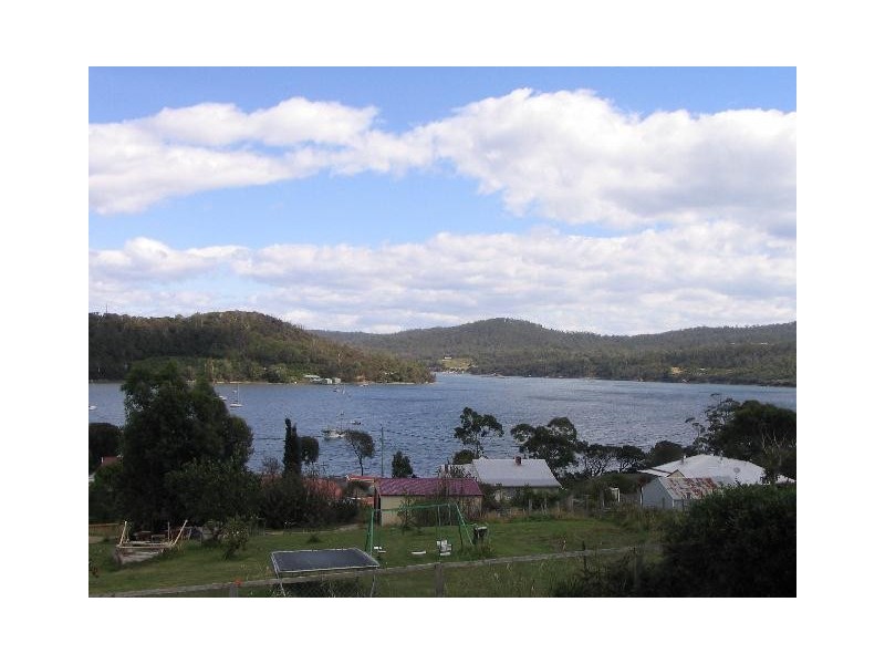 18 Edward Street, Nubeena TAS 7184