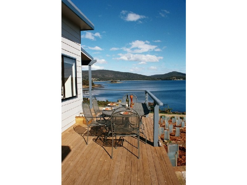 148 Apex Point Road, White Beach TAS 7184