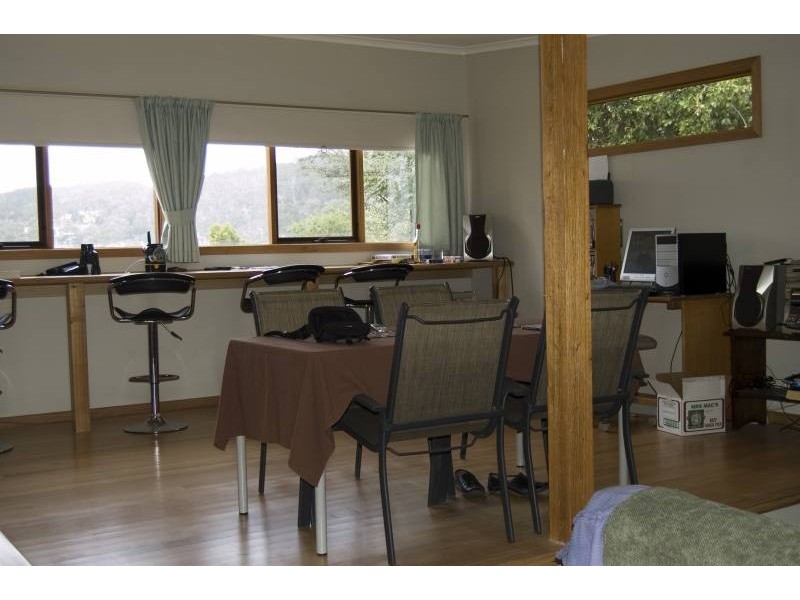 11 Parsons Bay Road, White Beach TAS 7184