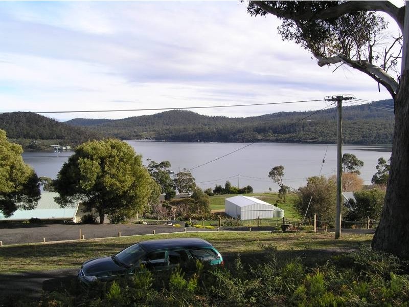 8 Edward Street, Nubeena TAS 7184