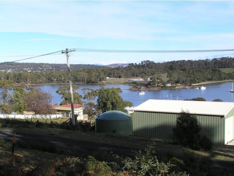 8 Edward Street, Nubeena TAS 7184