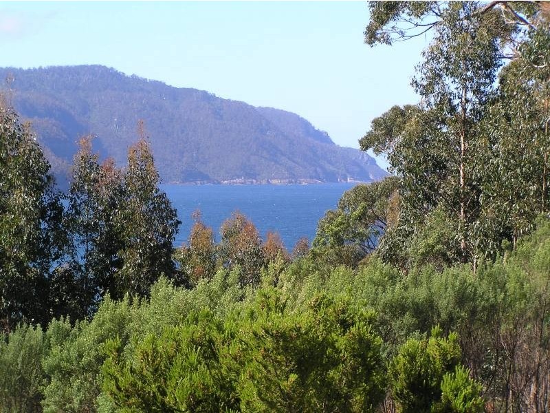 178 Blowhole Road, Eaglehawk Neck TAS 7179