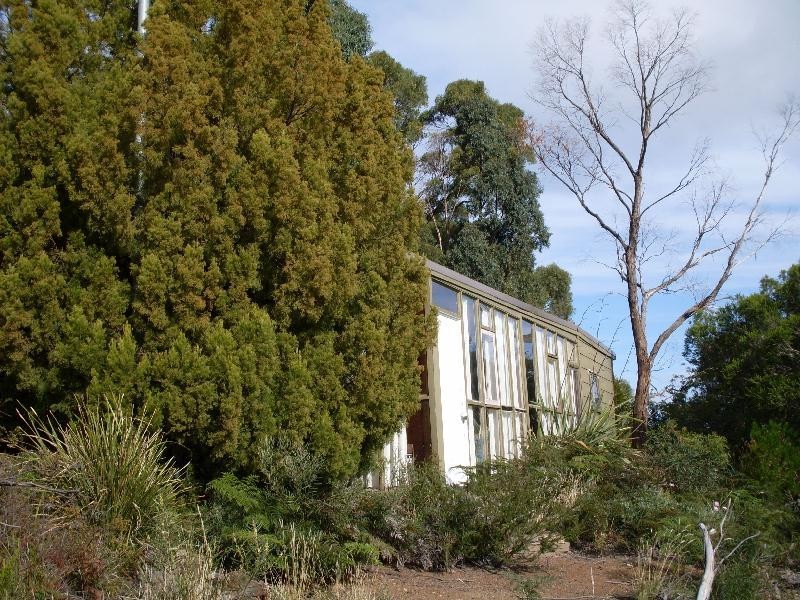 64 Lagoon Road, White Beach TAS 7184