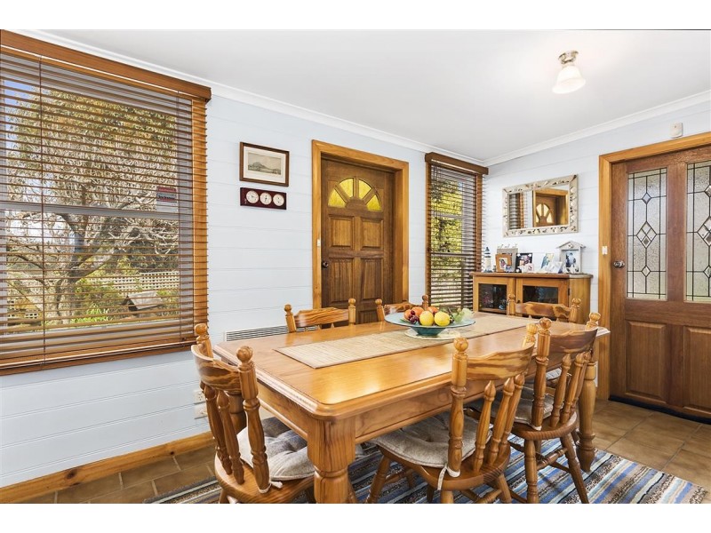 26 Epsom Road, Penguin TAS 7316