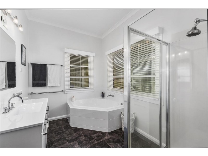 26 Epsom Road, Penguin TAS 7316