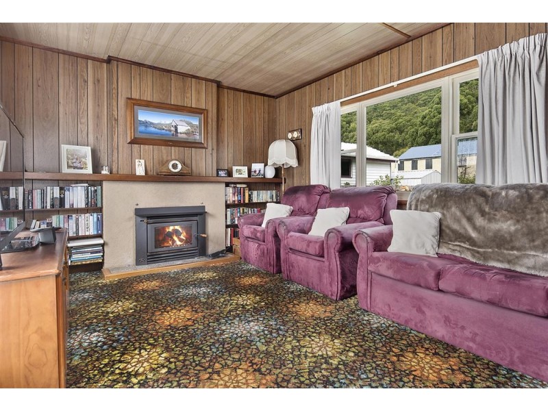 54 River Avenue, Heybridge TAS 7316