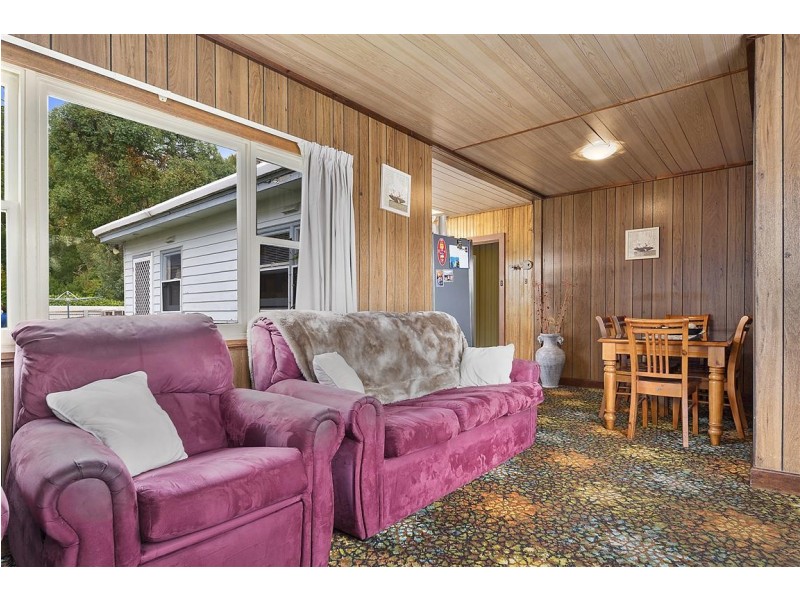 54 River Avenue, Heybridge TAS 7316