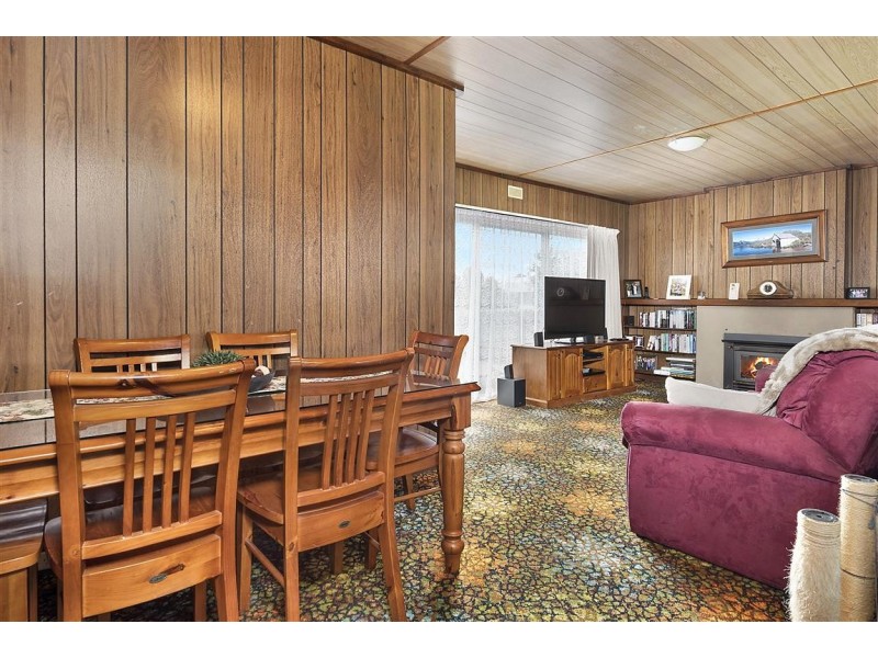 54 River Avenue, Heybridge TAS 7316