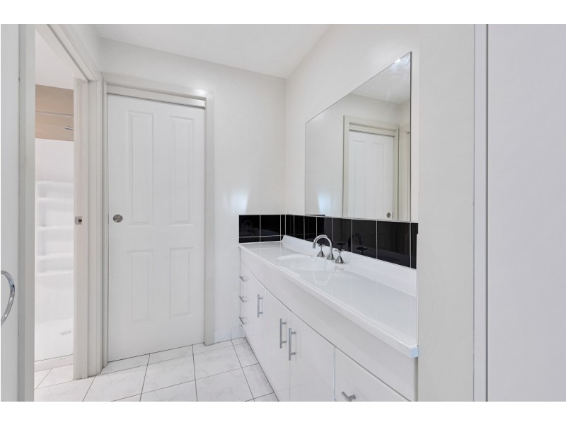 11 Holliview Way, Ulverstone TAS 7315