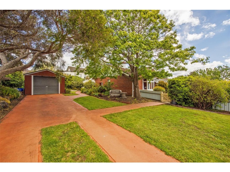 2 Patrick Street, Ulverstone TAS 7315