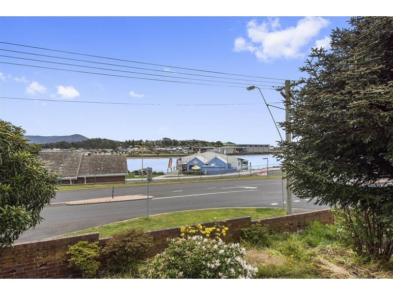 2 Patrick Street, Ulverstone TAS 7315