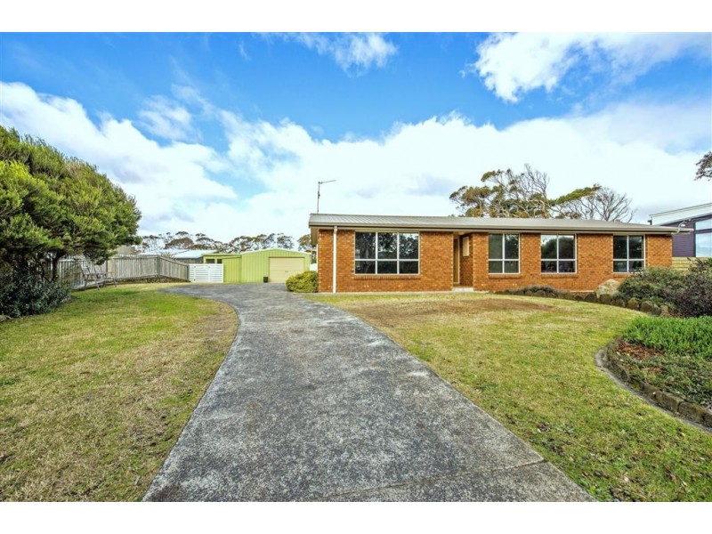 26 Turners Avenue, Turners Beach TAS 7315